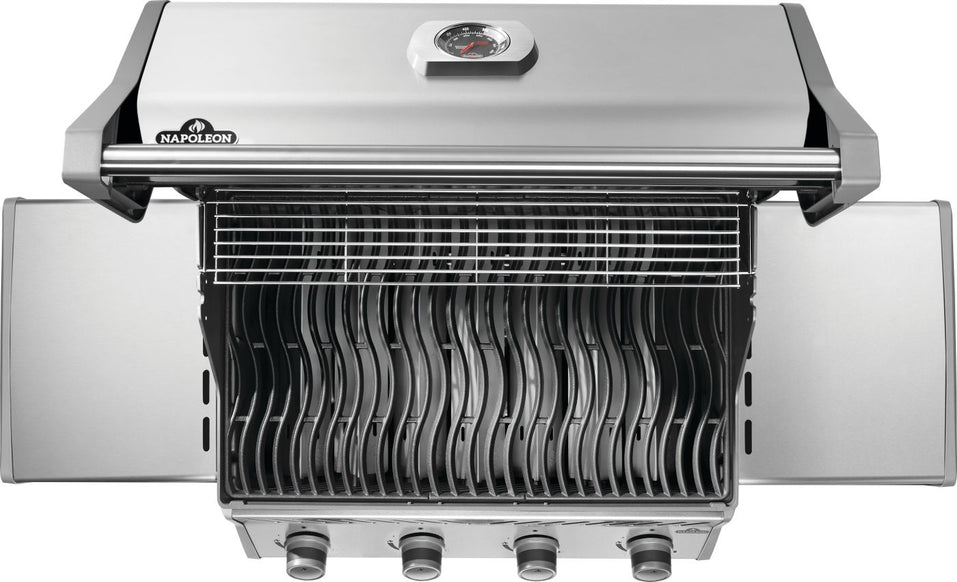 Napoleon Grills Rogue® 525 Gas Grill - Stainless Steel