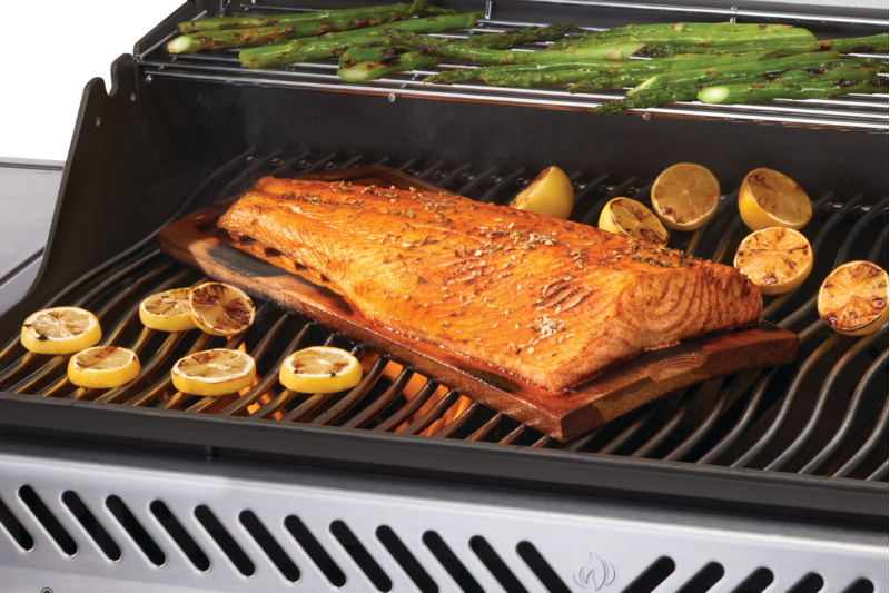 Napoleon Rogue PRO 625 SIB Gas Grill (Stainless Steel)