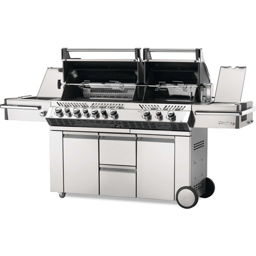 Napoleon Grills Prestige PRO™ 825 Gas Grill
